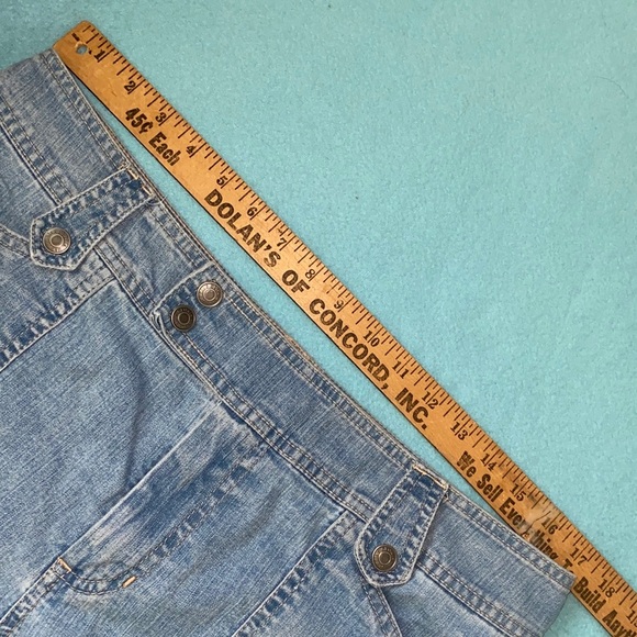 GLORIA VANDERBILT denim blue peddle pushers cargo style snap pockets size 12 - Picture 15 of 15